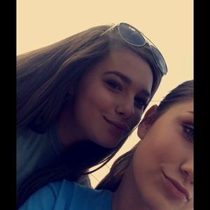 Meet your Posher, Mackenzie